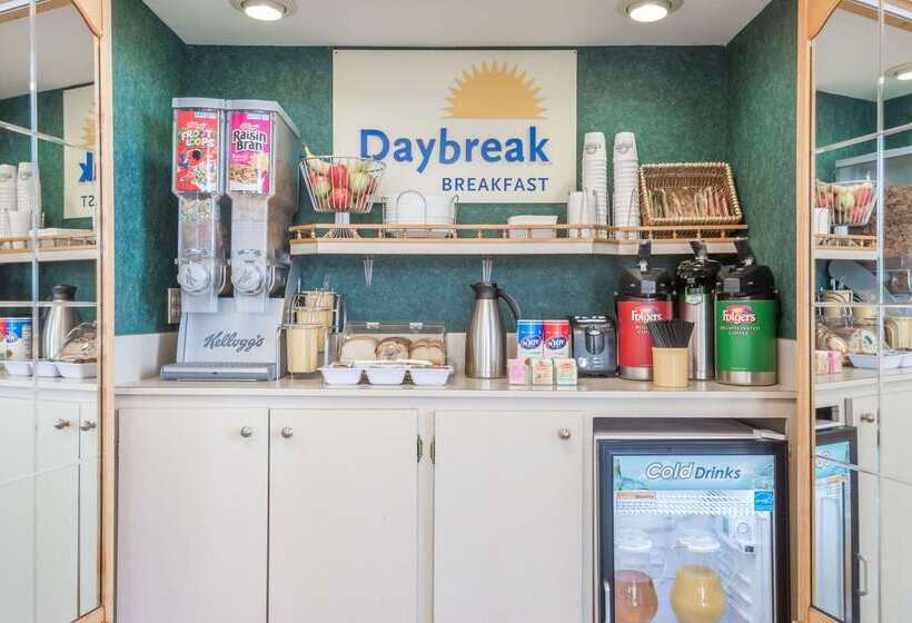 فندق Days Inn By Wyndham Niles