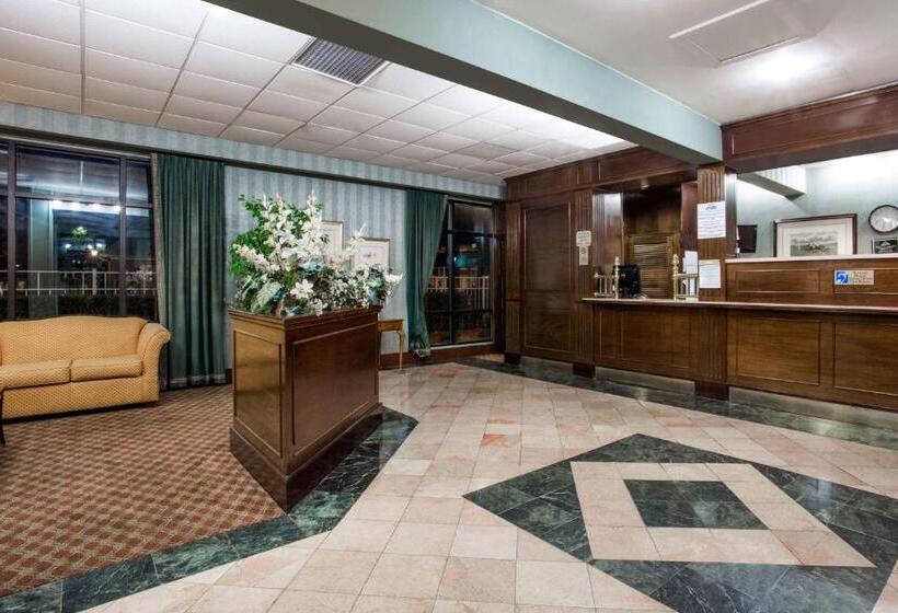 فندق Days Inn By Wyndham Petersburg/south Fort Lee