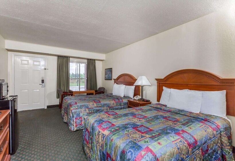 فندق Days Inn By Wyndham Petersburg/south Fort Lee