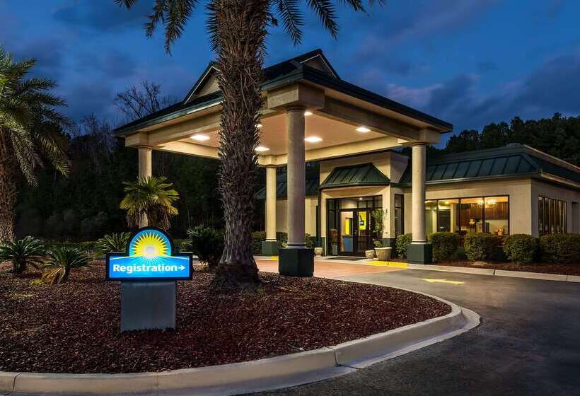 فندق Days Inn By Wyndham Richmond Hill/savannah