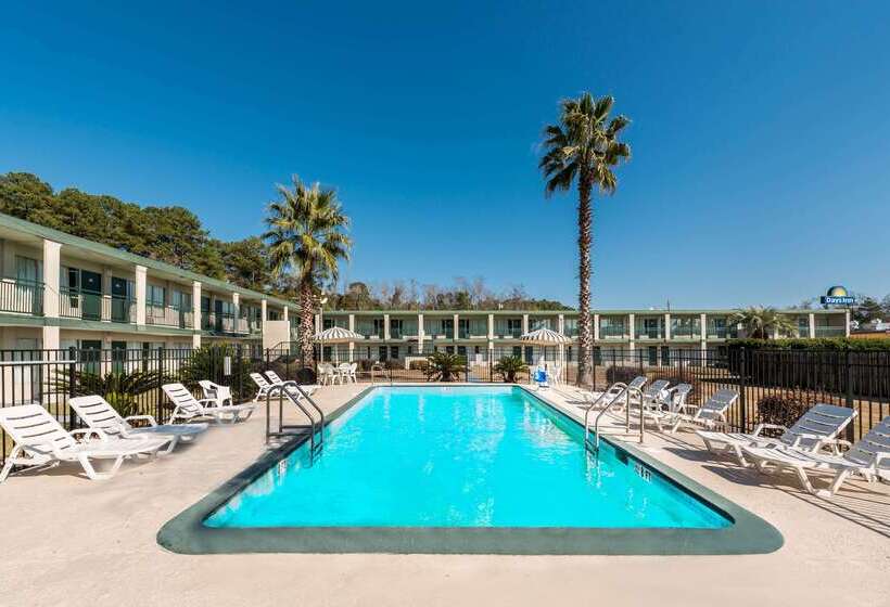 فندق Days Inn By Wyndham Richmond Hill/savannah