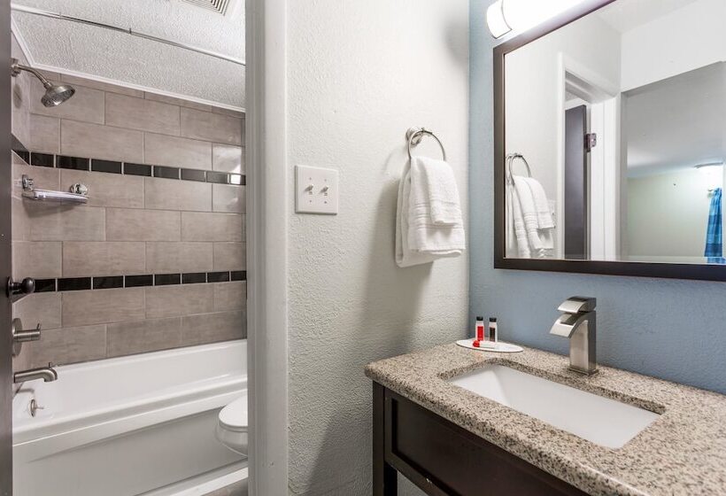 فندق Days Inn By Wyndham Salisbury