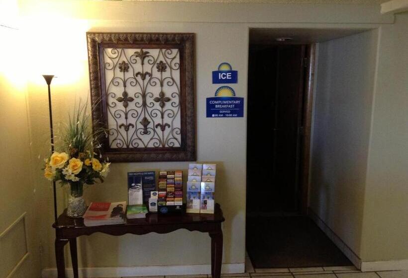 호텔 Days Inn By Wyndham Santa Fe New Mexico