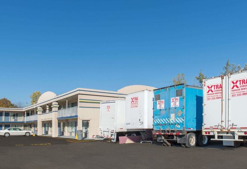 فندق Days Inn & Suites By Wyndham Dayton North