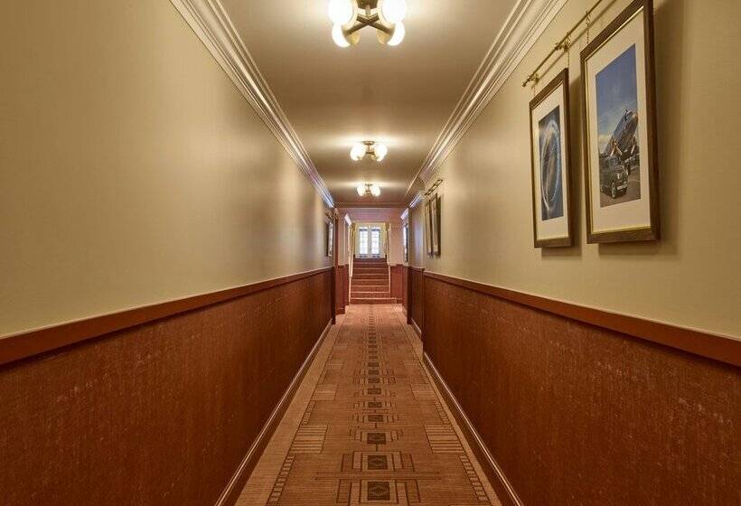 فندق Dearborn Inn, Autograph Collection