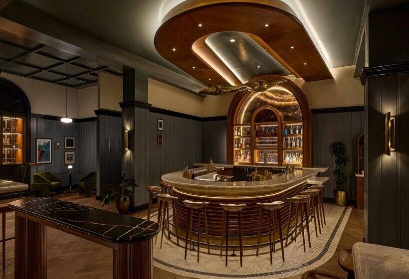 فندق Dearborn Inn, Autograph Collection