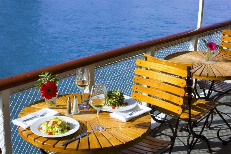 Отель Delta King