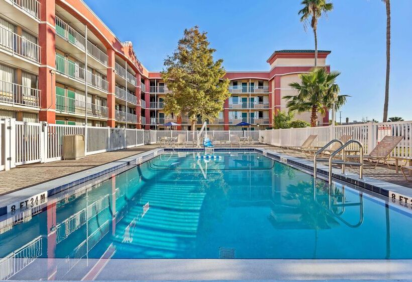 هتل Developer Inn Downtown Orlando, a Baymont by Wyndham