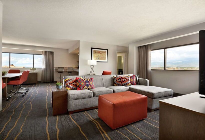 Doubletree By Hilton Hotel Albuquerque