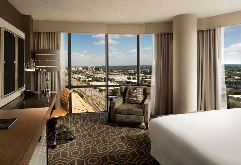 هتل Doubletree By Hilton Dallascampbell Centre