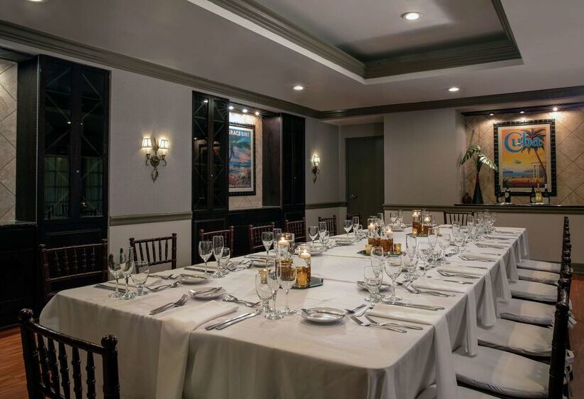 فندق Doubletree By Hilton  Deerfield Beach  Boca Raton