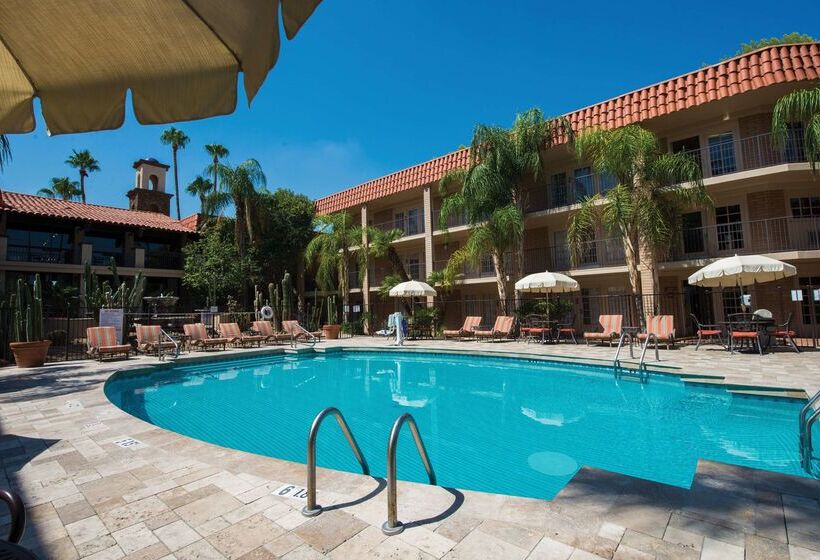 هتل Doubletree Suites By Hilton Tucson   Williams Center