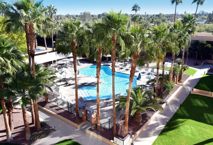 Отель Doubletree By Hilton Tucson  Reid Park