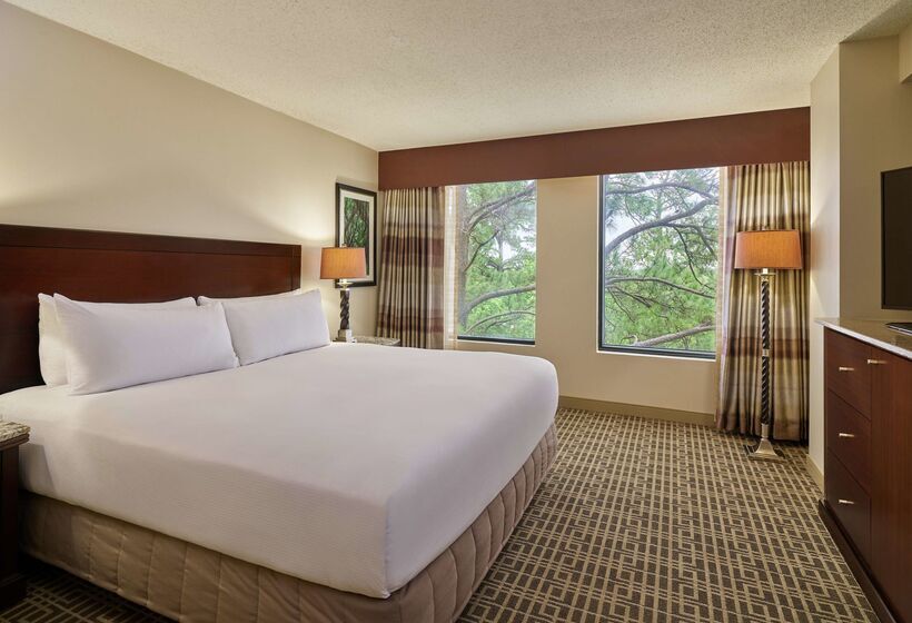 בית מלון כפרי Doubletree By Hilton Houston Intercontinental Airport