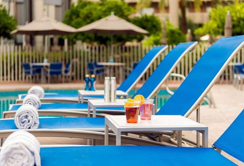 هتل Doubletree Suites By Hilton Phoenix