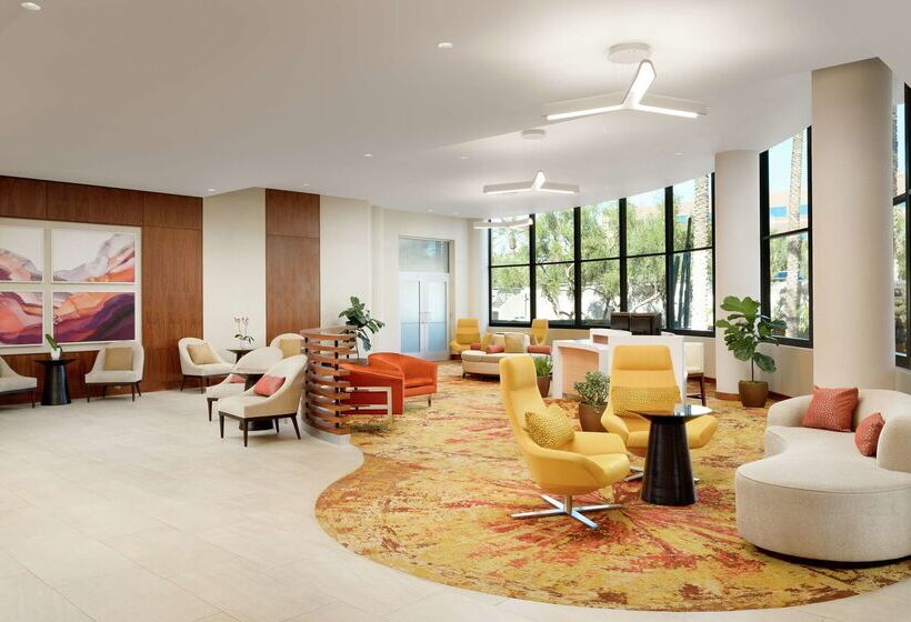 هتل Doubletree Suites By Hilton Phoenix