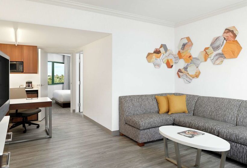 هتل Doubletree Suites By Hilton Phoenix