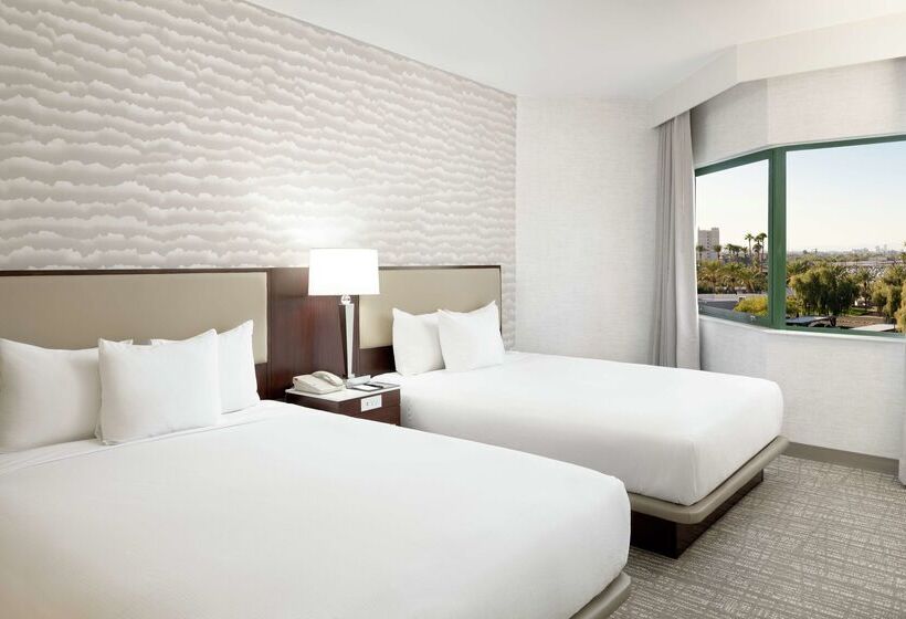 هتل Doubletree Suites By Hilton Phoenix