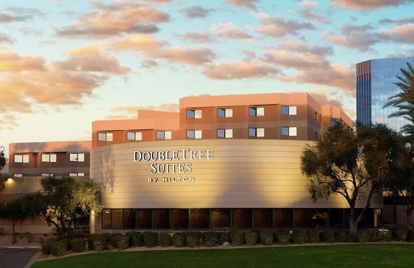 هتل Doubletree Suites By Hilton Phoenix