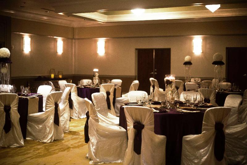 هتل Doubletree Suites By Hilton Phoenix