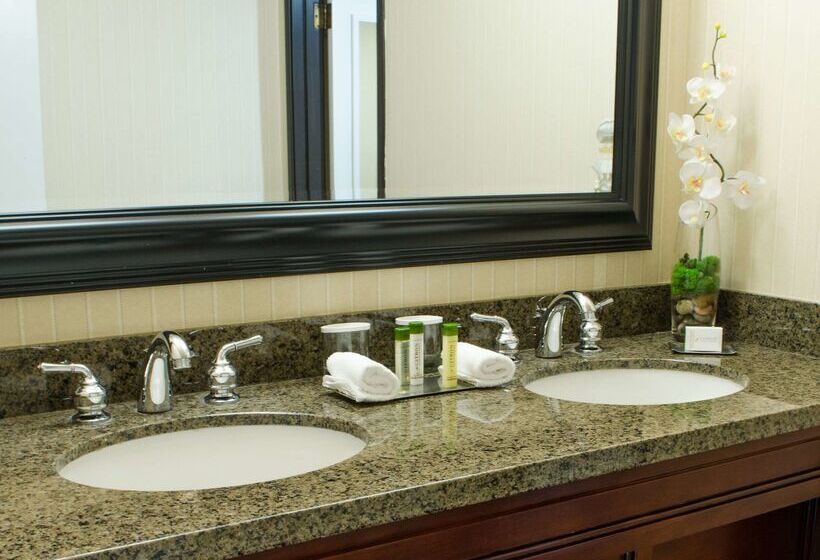 هتل Doubletree Suites By Hilton Tucson Airport