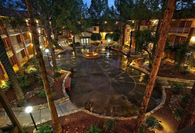هتل Doubletree Suites By Hilton Tucson Airport