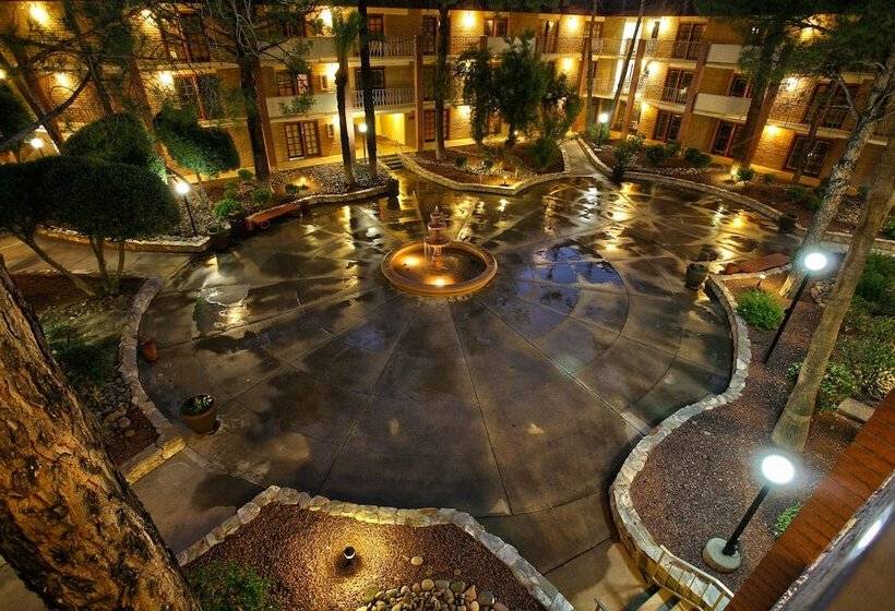 هتل Doubletree Suites By Hilton Tucson Airport