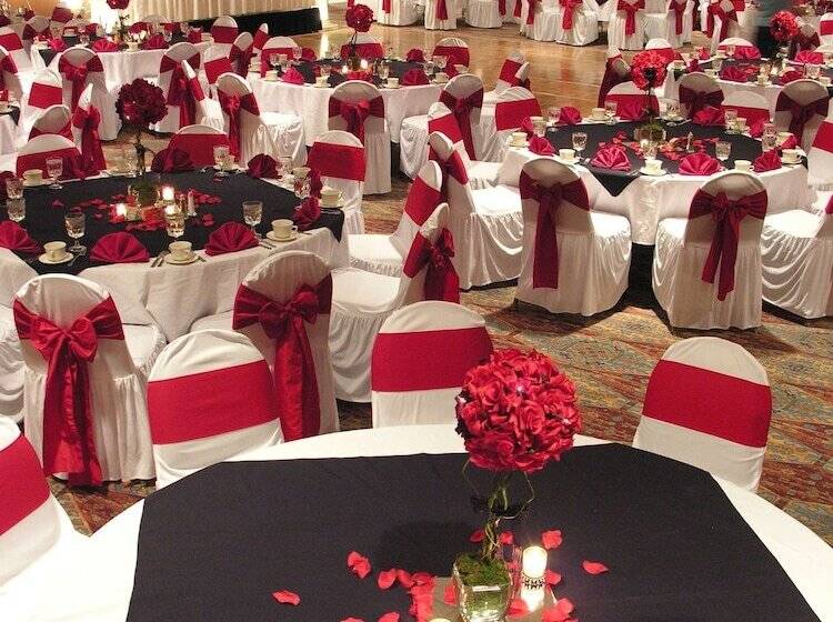 هتل Doubletree Suites By Hilton Tucson Airport