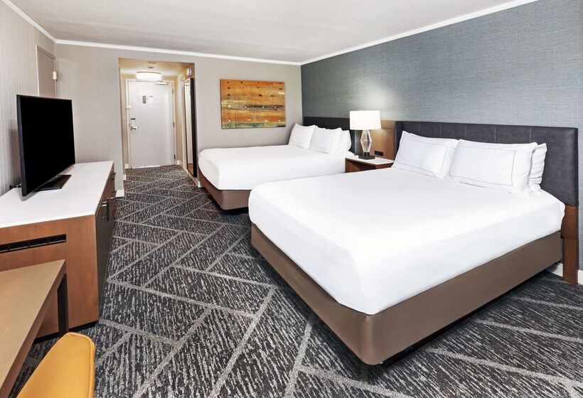 فندق Doubletree By Hilton Tulsa   Warren Place