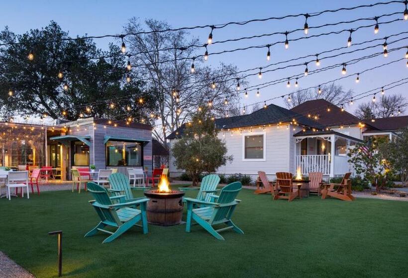 Dr Wilkinsons Backyard Resort And Mineral Springs A Member Of Design Hotels