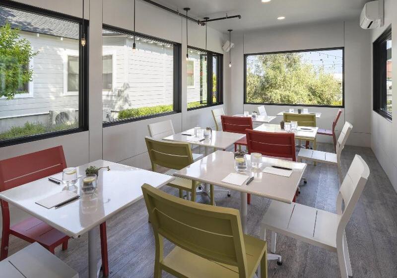 Dr Wilkinsons Backyard Resort And Mineral Springs A Member Of Design Hotels