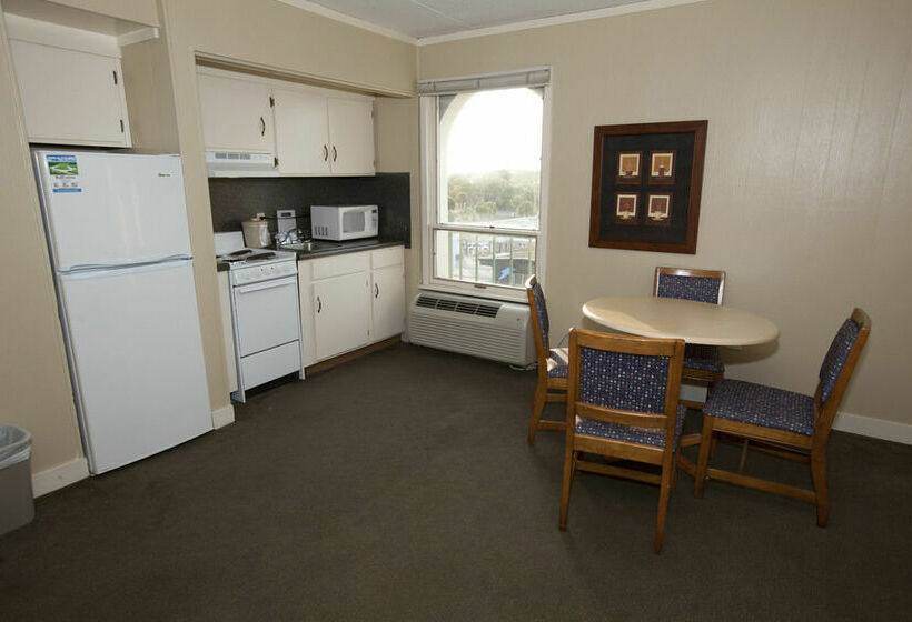 酒店 Driftwood On The Oceanfront