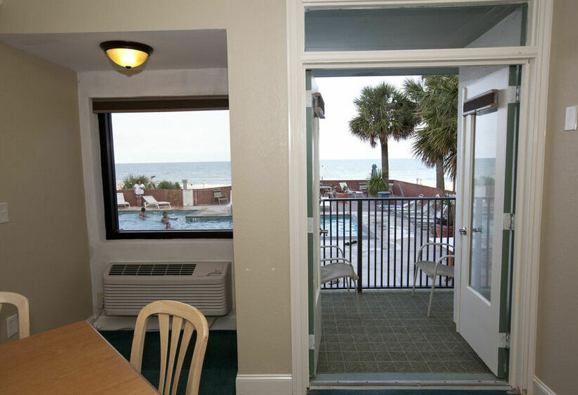 酒店 Driftwood On The Oceanfront