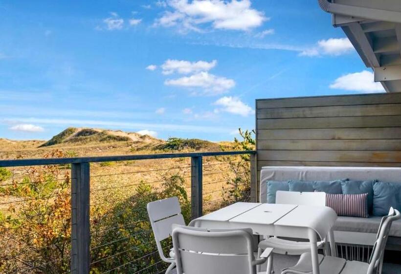 فندق Driftwood Resort On The Ocean