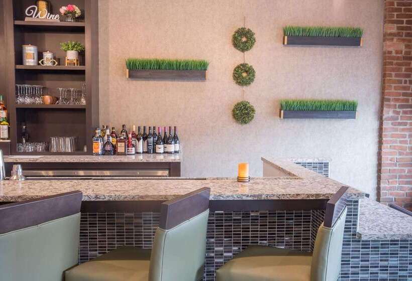 Drury Plaza Hotel St. Paul Downtown