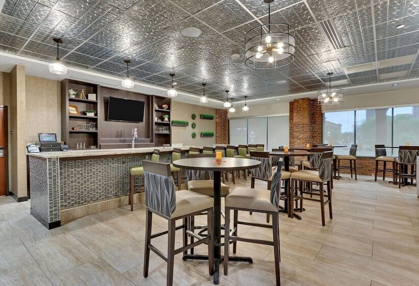 Drury Plaza Hotel St. Paul Downtown