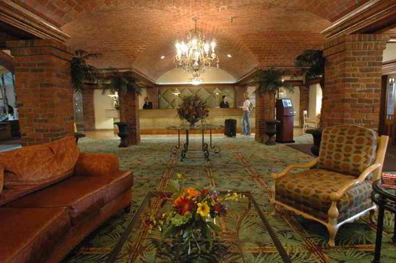 Drury Plaza Hotel St. Paul Downtown