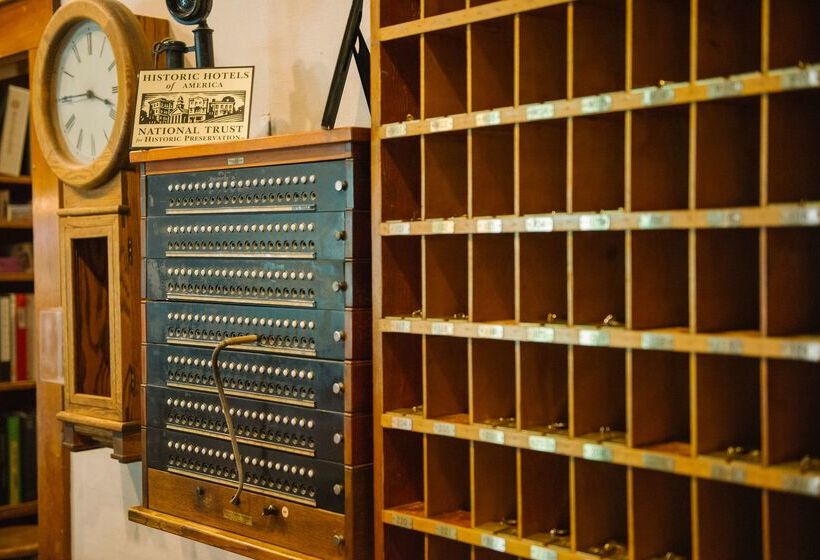 호텔 Eagle Mountain House And Golf Club