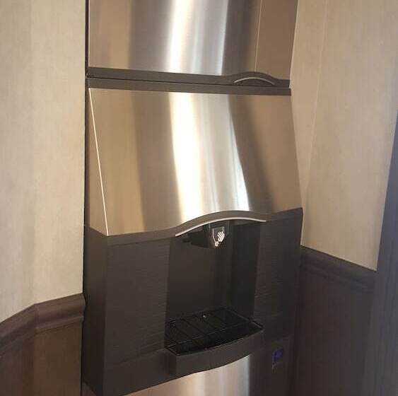 בית מלון כפרי East Norwich Inn