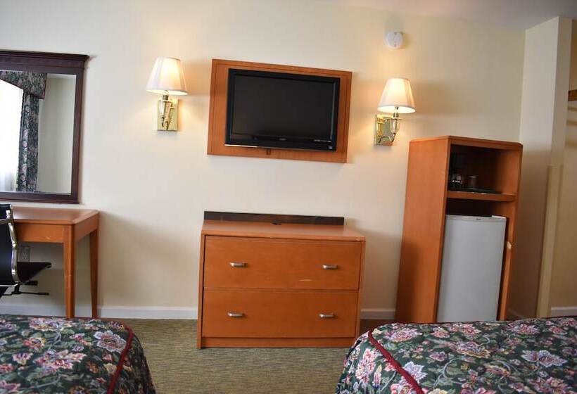 בית מלון כפרי East Norwich Inn