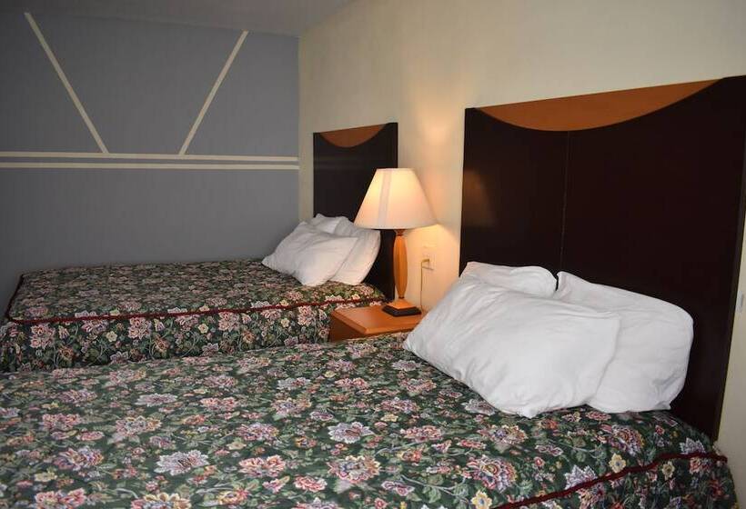 בית מלון כפרי East Norwich Inn