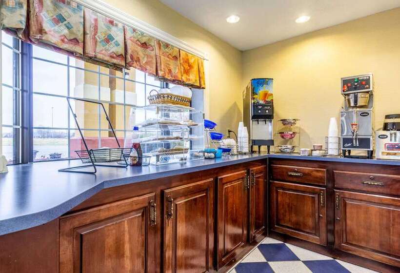 فندق Econo Lodge