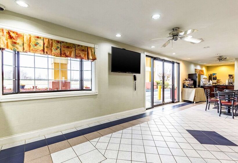 فندق Econo Lodge