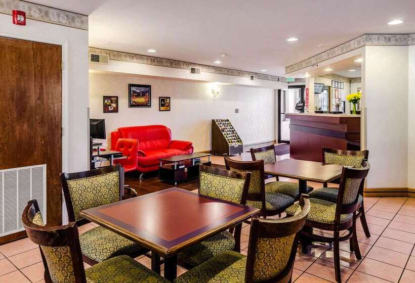 فندق Econo Lodge Christiansburg Blacksburg I 81