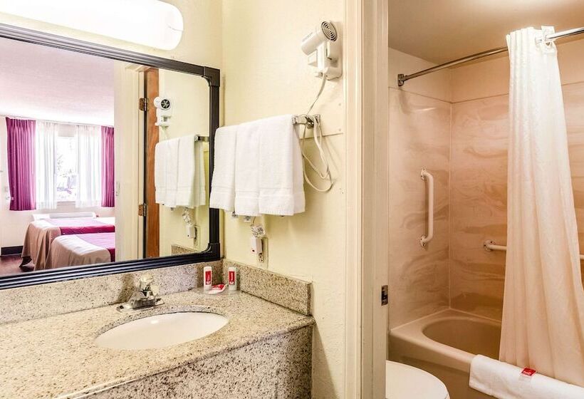 فندق Econo Lodge Christiansburg Blacksburg I 81