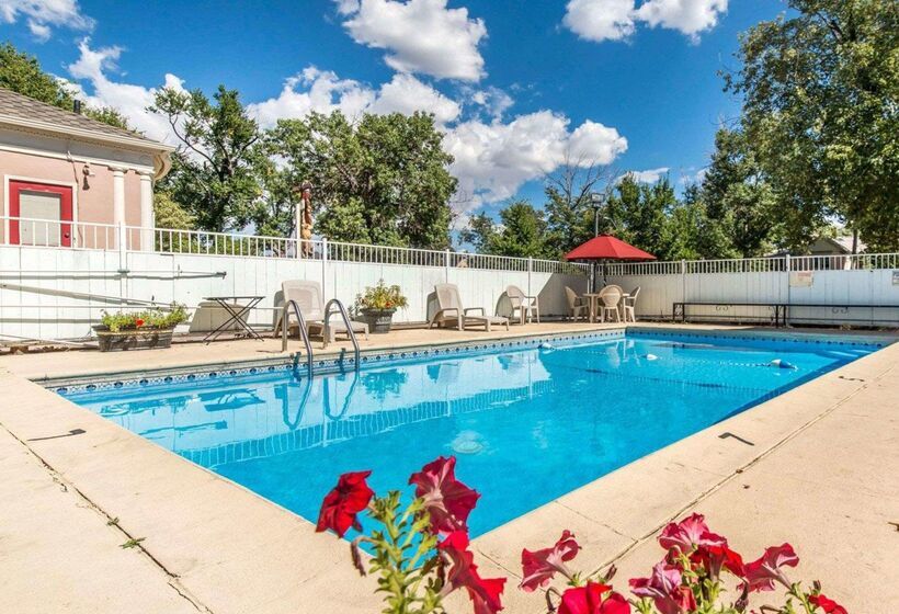 酒店 Econo Lodge Downtown