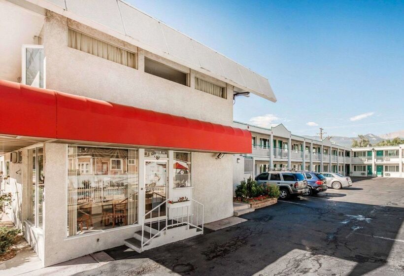 酒店 Econo Lodge Downtown