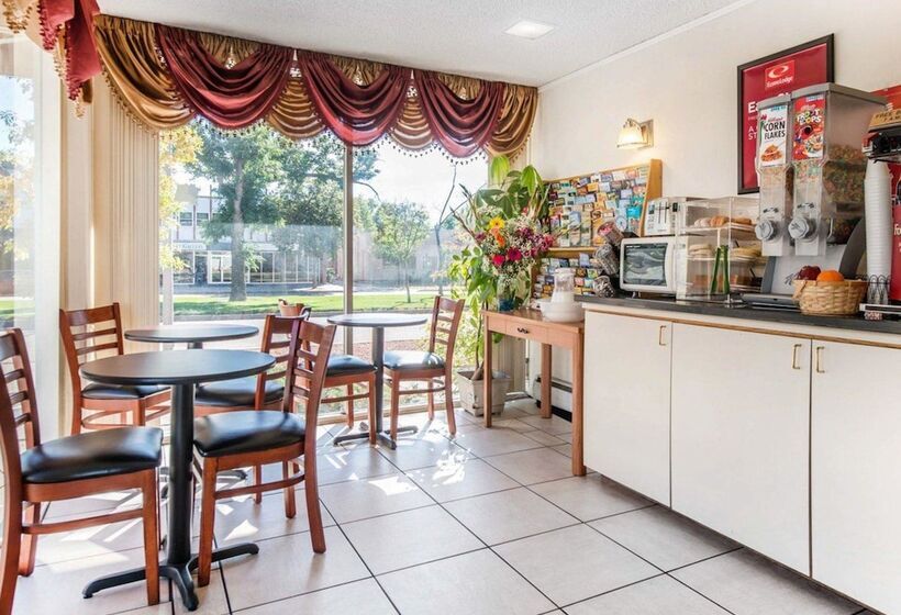 酒店 Econo Lodge Downtown