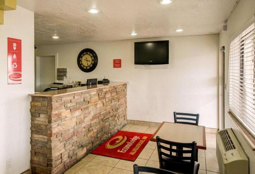 酒店 Econo Lodge East