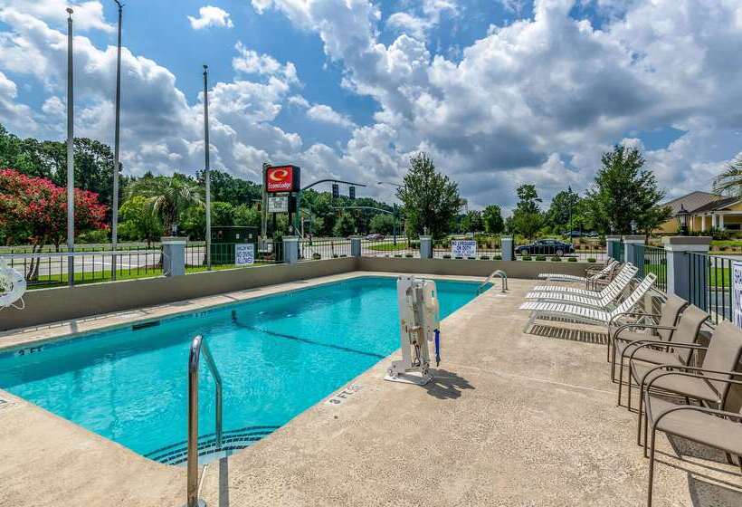 Отель Econo Lodge